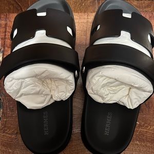 Hermes Chypre Sandals - New